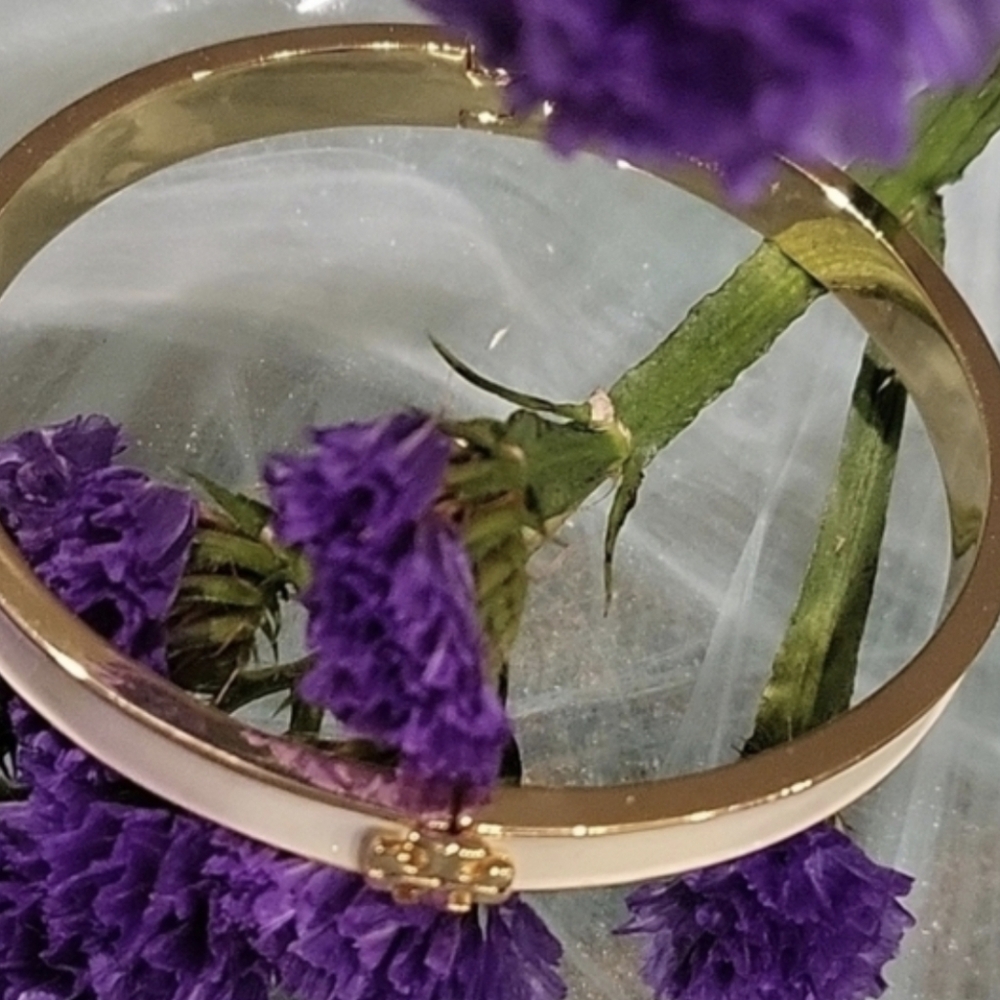 Tory Burch Cream and Gold Bangle Bracelet - Picture 2 of 4